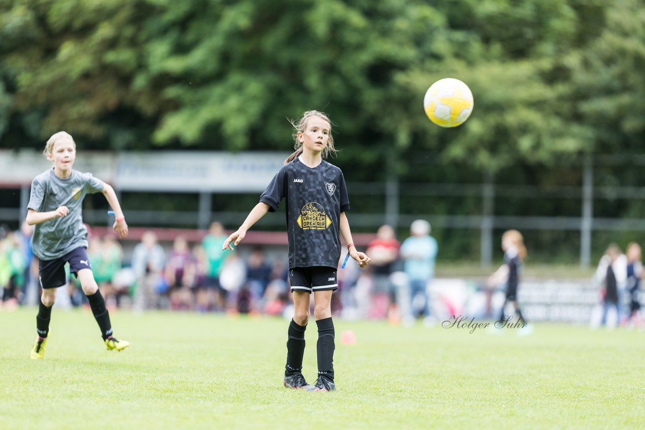 Bild 456 - Loewinnen Cup